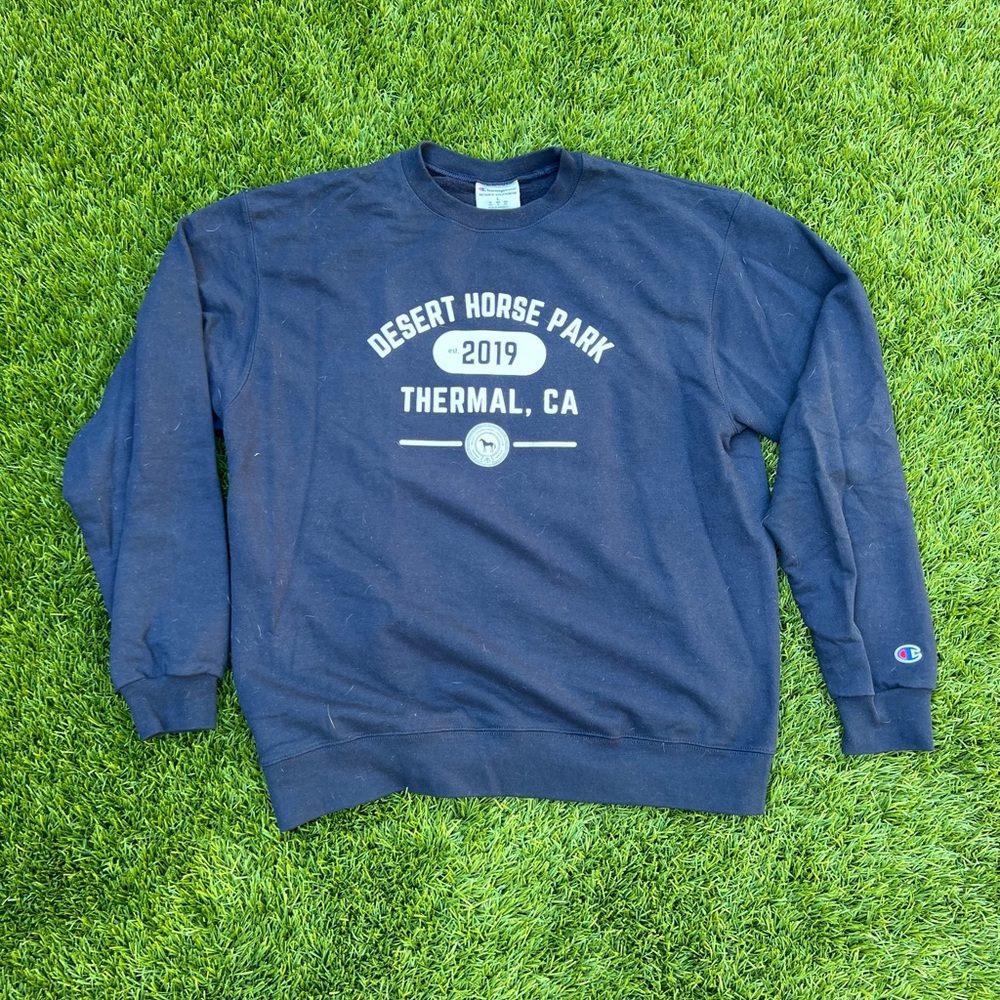 Champion x Desert International Horse Park Crewneck Sweatshirt in Navy sz Large
